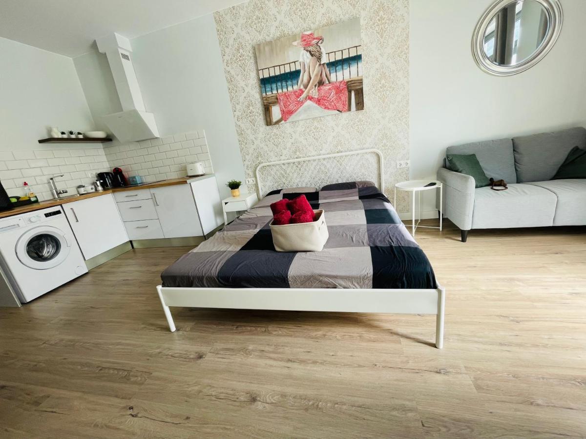 Heart - Castle View Apartment